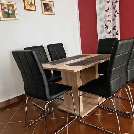 Apartamento Apartments Pakostane Pakoštane